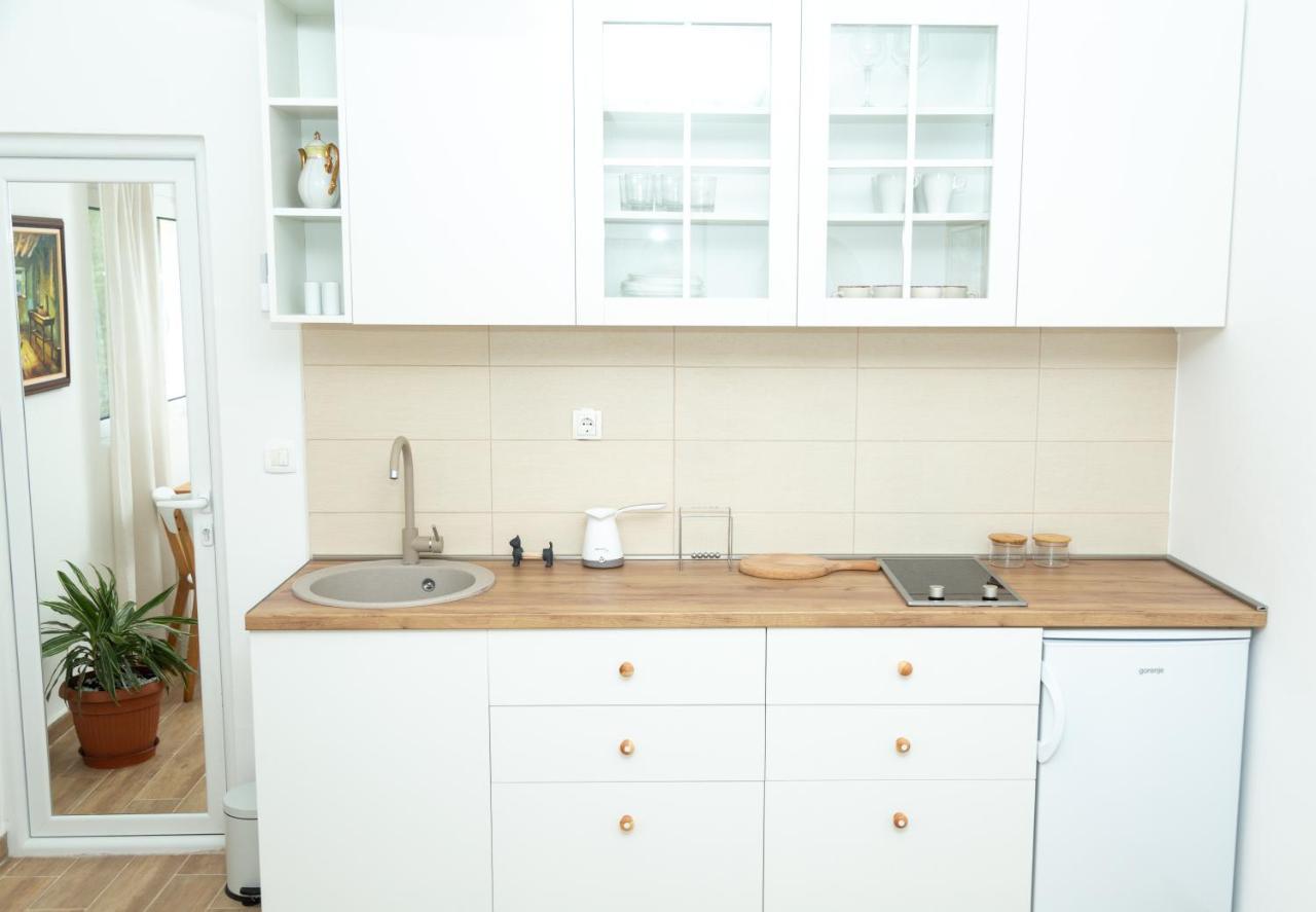 Plamenatz Studio Apartments Virpazar Buitenkant foto